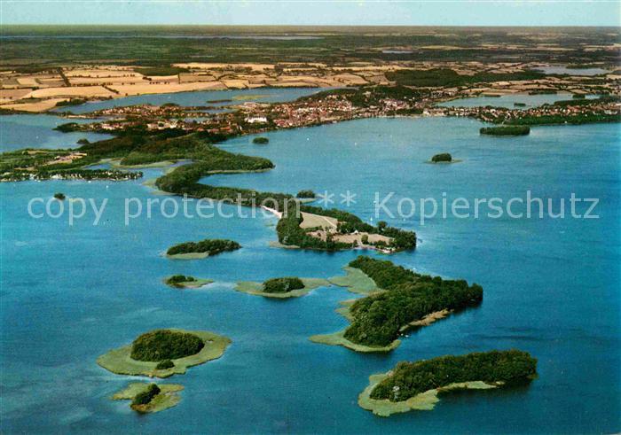 Ploen See Fliegeraufnahme Holsteinische Schweiz