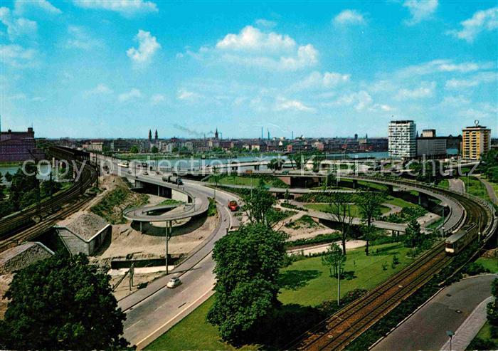 MANNHEIM BW Auffahrt zur Rheinbruecke