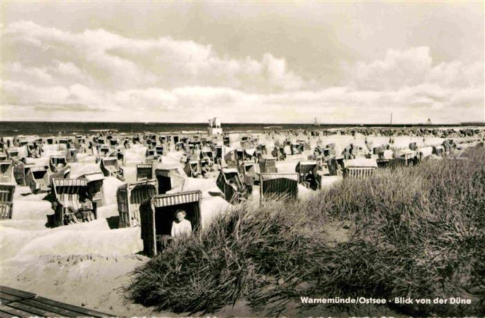 Warnemuende Ostseebad Strand Blick von der Duene