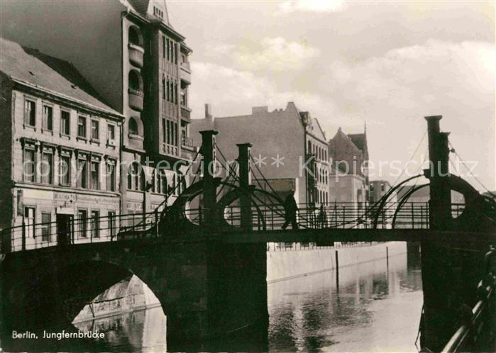 BERLIN  CITY Jungfernbruecke