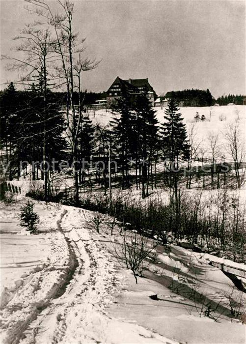 Altenberg Erzgebirge Blick zum Sanatorium Raupennest im Winter