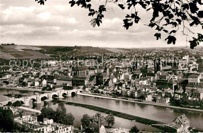 WueRZBURG Bayern Stadtbild mit Alter Mainbruecke