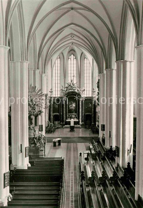BERLIN  CITY St Marienkirche Innenansicht Hauptstadt der DDR