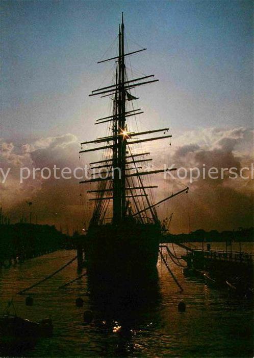 Travemuende Ostseebad Passat im Abendlicht