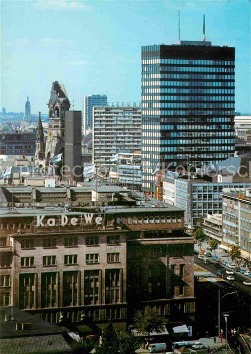 BERLIN  CITY Geschaeftfsviertel Tauentzienstrasse