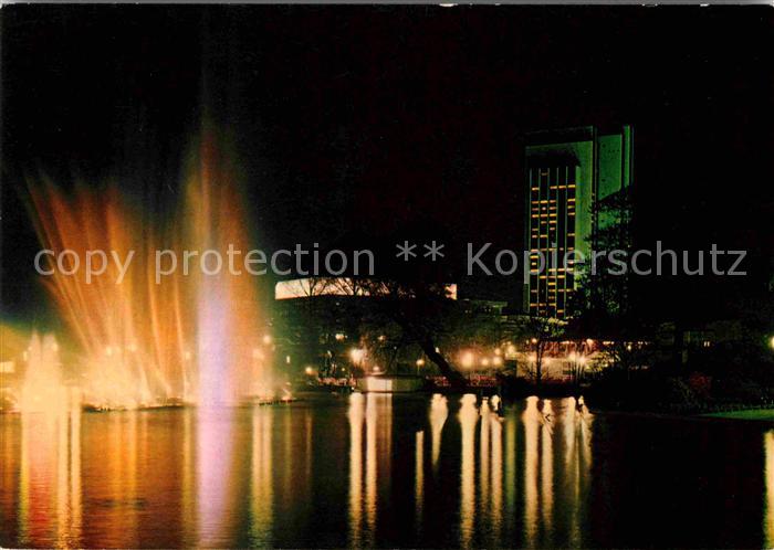 HAMBURG  CITY Hotel Loews Hamburg Plaza mit Congress Centrum bei Nacht