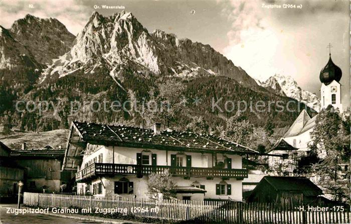 Grainau mit Zugspitze und Waxenstein