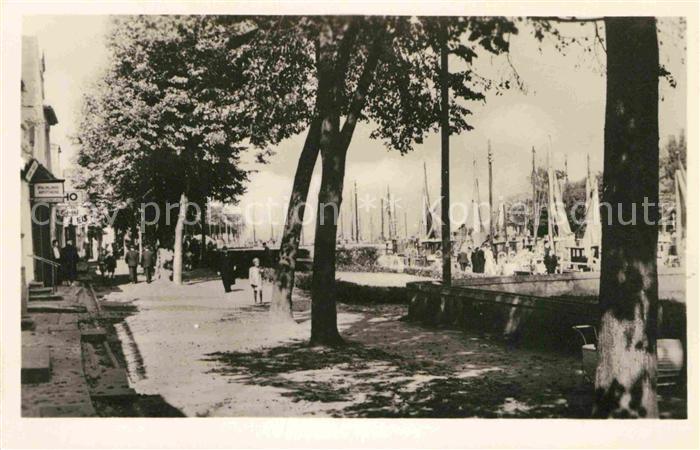 Warnemuende Ostseebad Hafenstrasse Segelschiffe