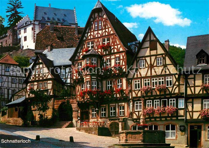 Miltenberg Main Schnatterloch Fachwerkhaeuser Brunnen Historische Altstadt