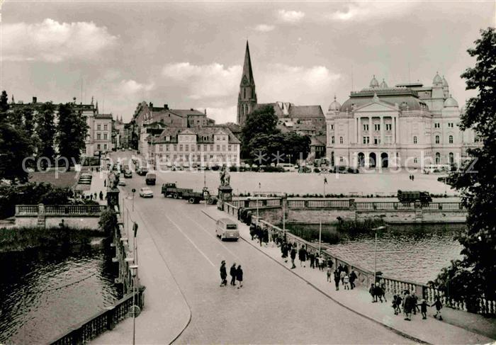 Schwerin Mecklenburg Alter Garten Bruecke Kirche
