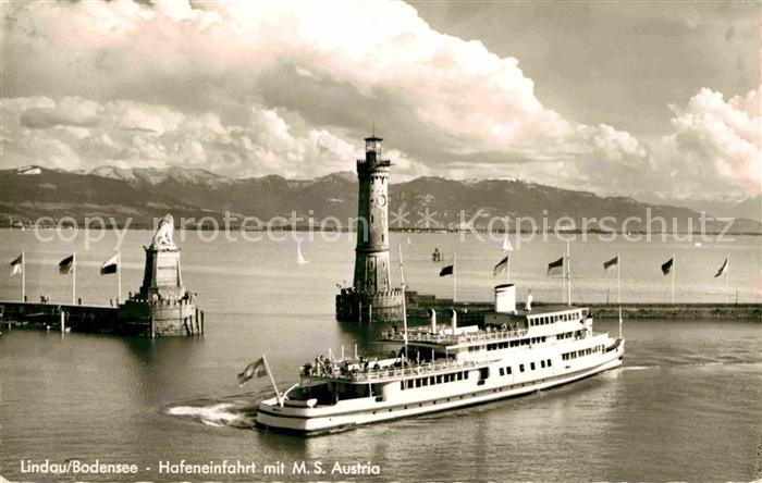 Motorschiffe M.S. Austria Lindau Bodensee Hafeneinfa