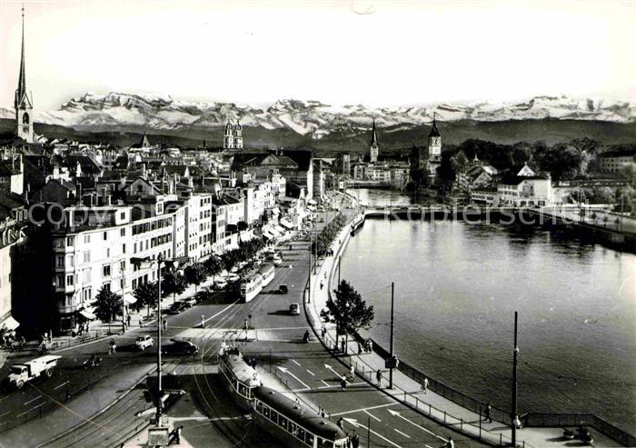 Strassenbahn Zuerich Limmatquai