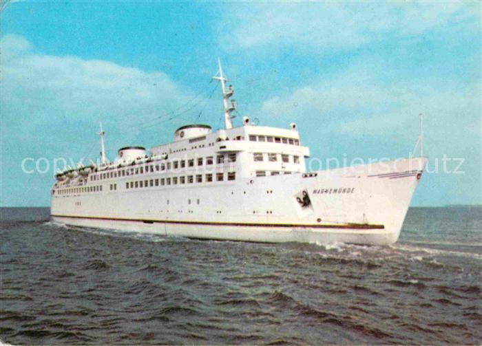 Faehre Ferry Bac Traghetto-- Warnemünde