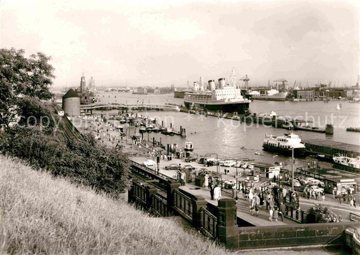 Dampfer Oceanliner Hanseatic Hamburg Überseebrücke