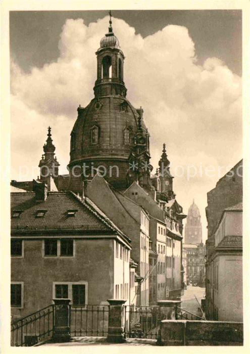 DRESDEN Elbe Muenzgasse Frauenkirche Rathaus