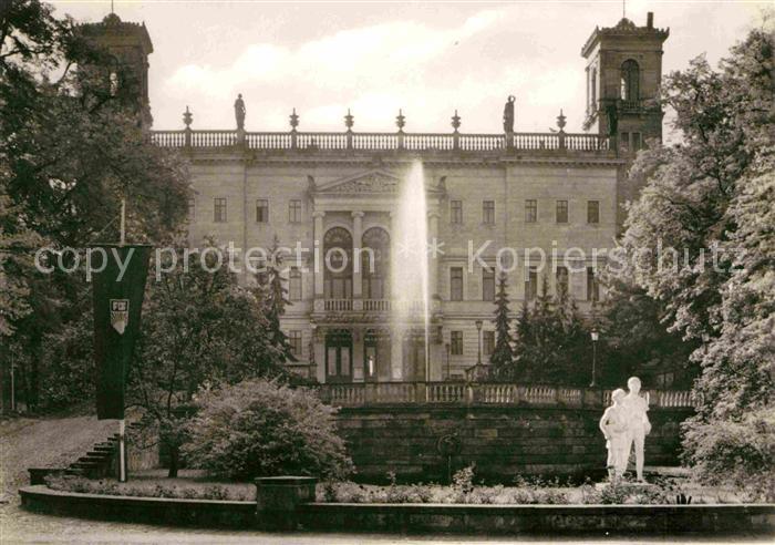 DRESDEN Elbe Pionierpalast Walter Ulbricht
