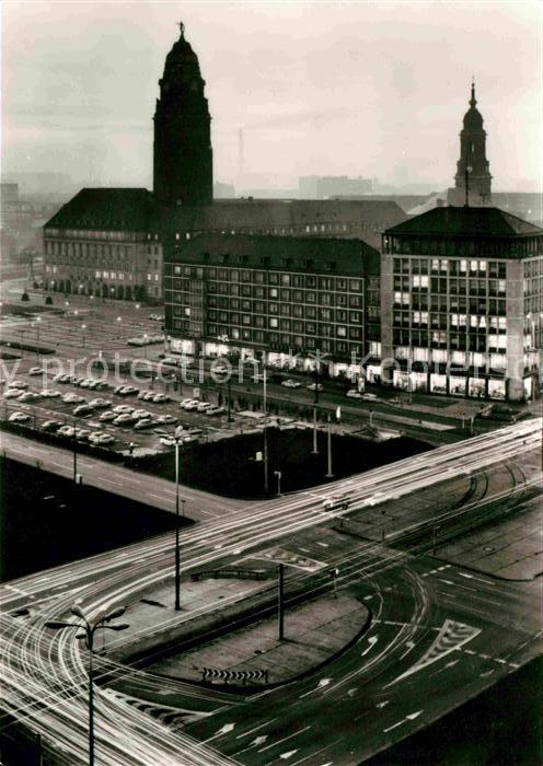 DRESDEN Elbe Pirnaischer Platz mit Rathausturm und Kreuzkirche