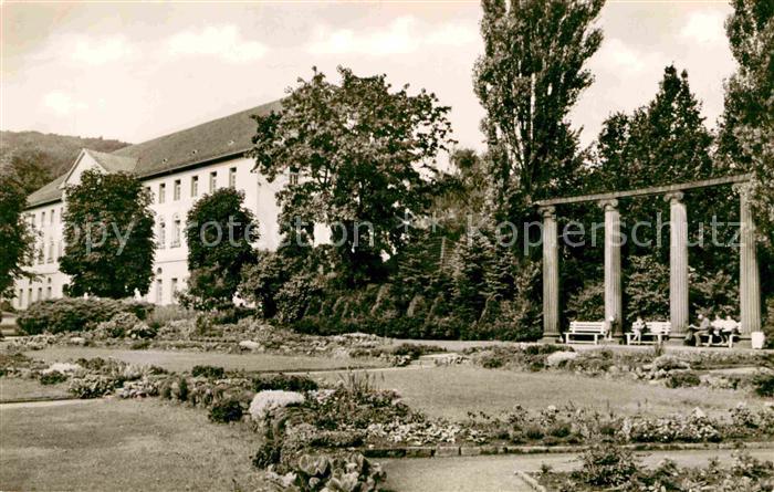 Bad Eilsen Steingarten mit Kurmittelhaus