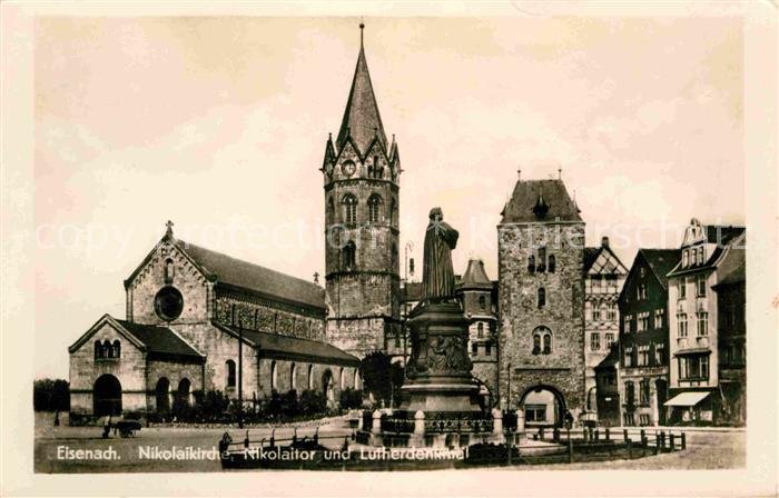 Eisenach Thueringen Nikolaikirche Nikolaitor Lutherdenkmal Statue