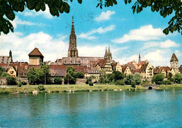 Ulm Donau Altstadt Blick vom Donauufer Muenster