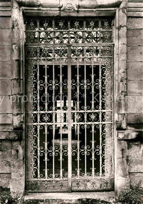 Tanlay Le Chateau Porte en fer forge provenant de l'Abbaye de Quincy