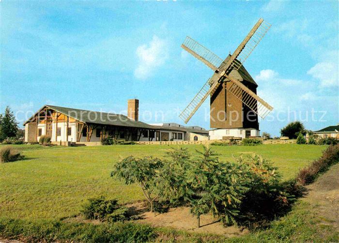 Fahrland Windmuehle mit Grillrestaurant Muehlenbaude