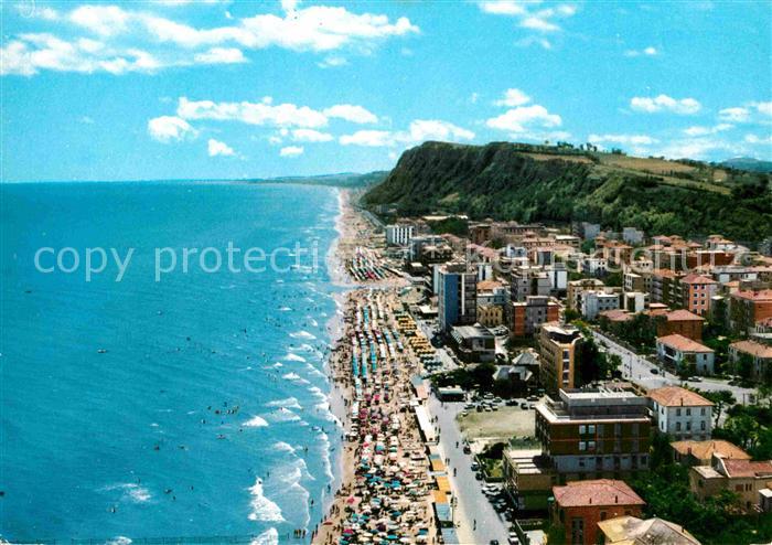 Pesaro Strand Fliegeraufnahme