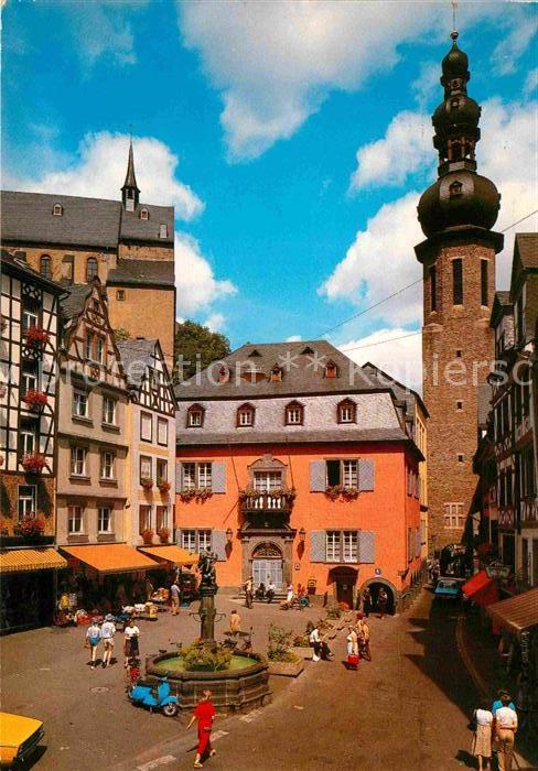Cochem Mosel St. Martinsbrunnen und Rathaus