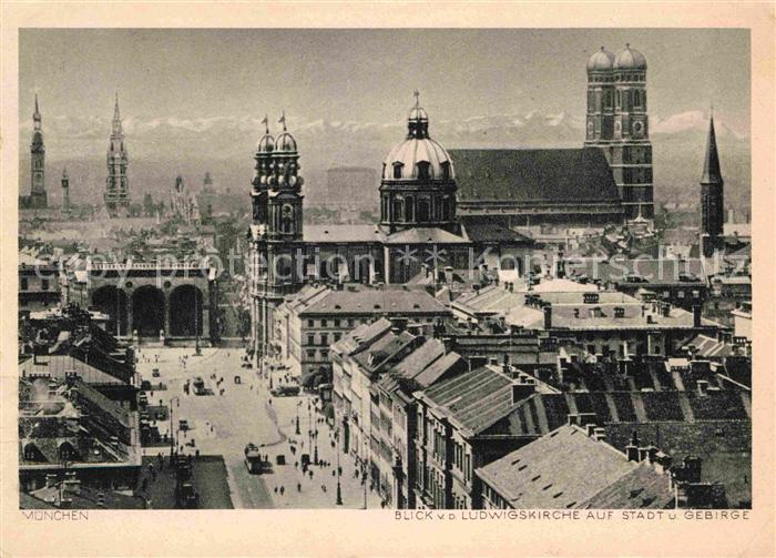 Muenchen Bayern Blick von der Ludwigskirche auf Stadt und Alpen