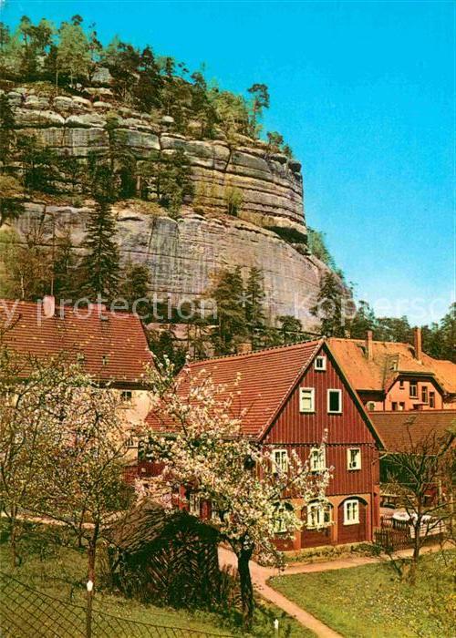 Oybin Sachsen Ortspartie mit Felsen