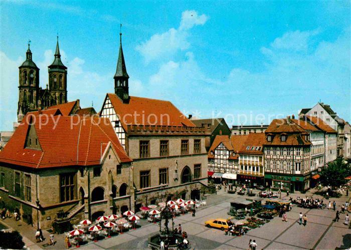 Goettingen Niedersachsen Rathaus Laube Halle mit Wandmalerei Universitaetsstadt