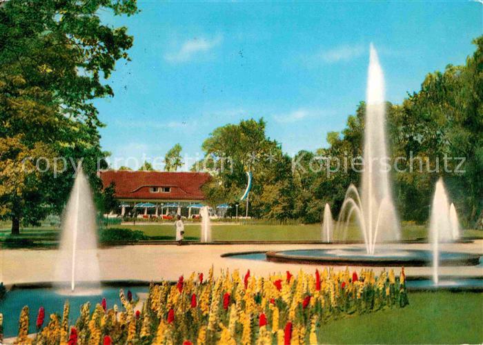 Fuerth Bayern Stadtpark Fontaenenhof und Milchgaststaette