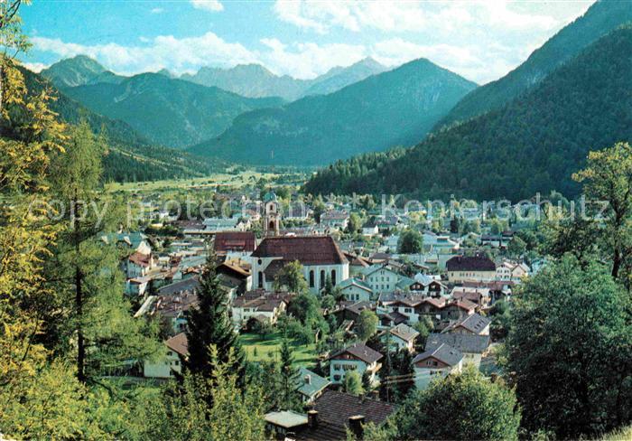 Mittenwald Bayern mit Karwendel