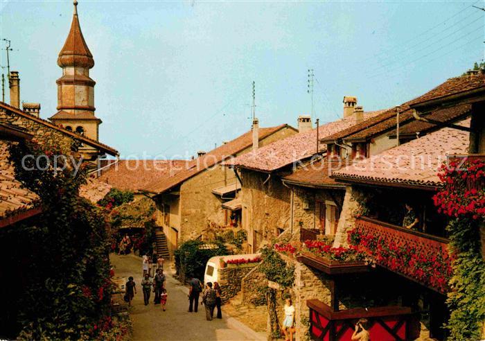 Yvoire Village medieval fleuri