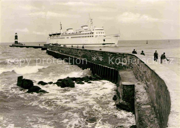 Faehre Ferry Bac Traghetto-- Warnemuende