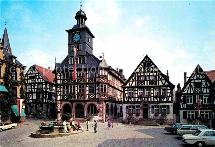 Heppenheim Bergstrasse Marktplatz Rathaus Marienbrunnen