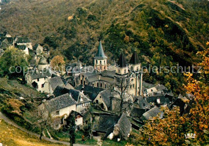 Conques en Rouergue Pyrenees Region Fliegeraufnahme Sankt Jacques de Compostelle