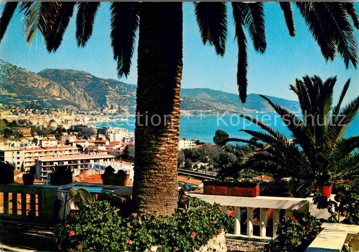 Carnoles Blick nach Menton