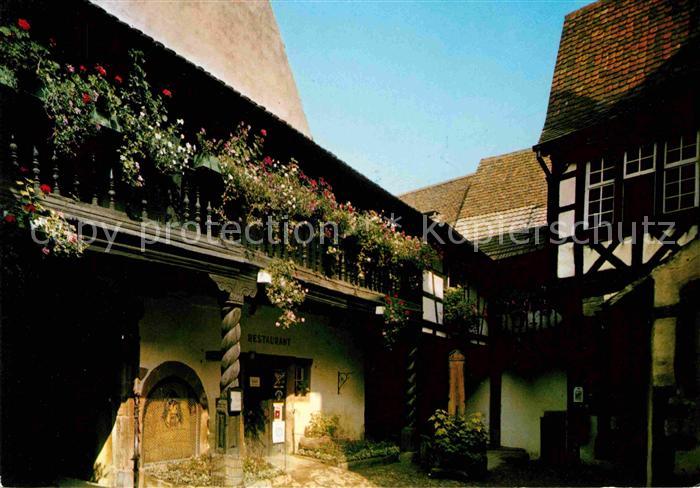 Riquewihr Haut Rhin Cour des Cigognes