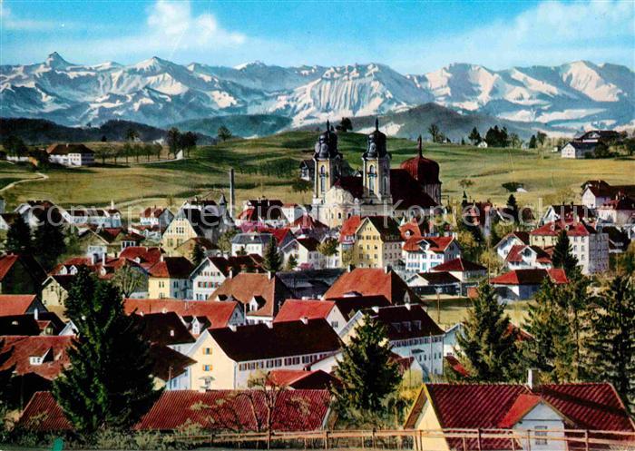 Lindenberg Allgaeu Ortsansicht mit Kirche Alpenpanorama