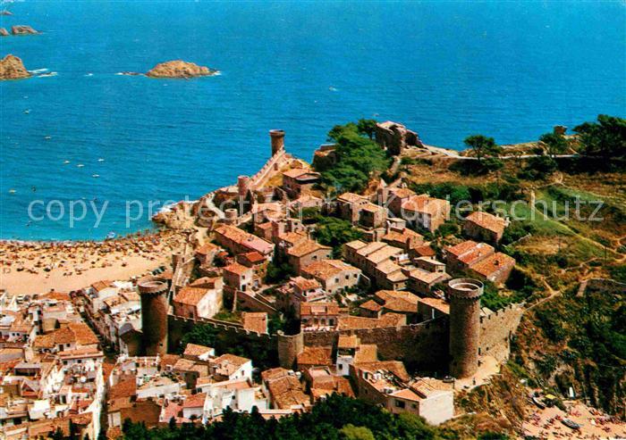 Tossa de Mar La Vila Vella Strand Kueste Mittelmeer Fliegeraufnahme