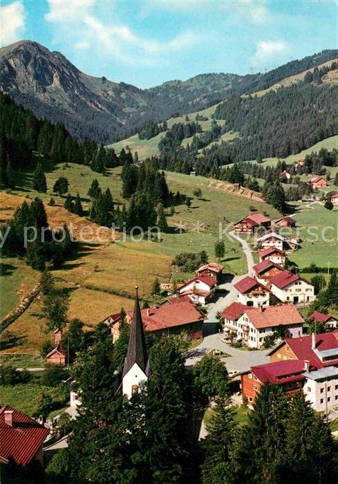 Unterjoch Panorama mit Spiesser Allgaeuer Alpen