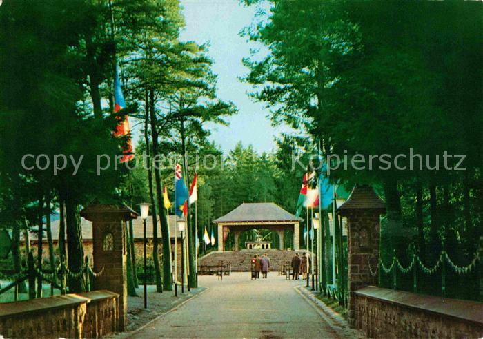 Banneux Notre Dame Esplanade