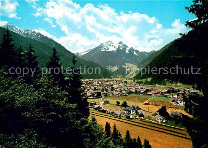 Mayrhofen Zillertal mit Tristner und Gruenberg