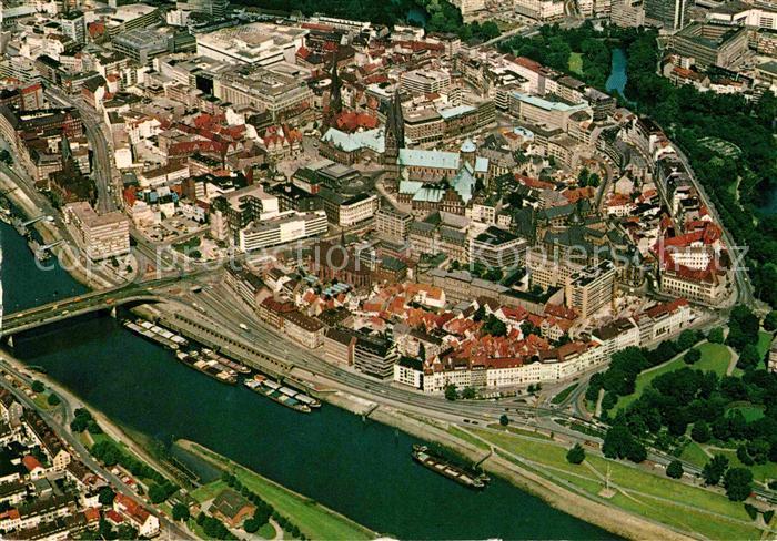 BREMEN  CITY Fliegeraufnahme Stadtzentrum
