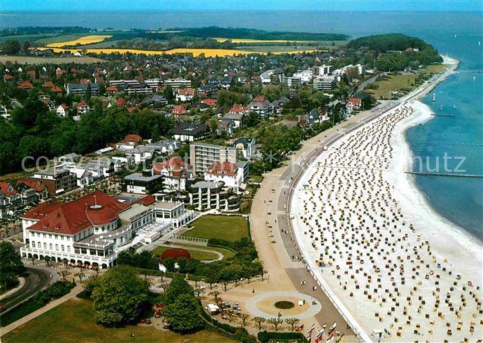 Travemuende Ostseebad Fliegeraufnahme mit Strand
