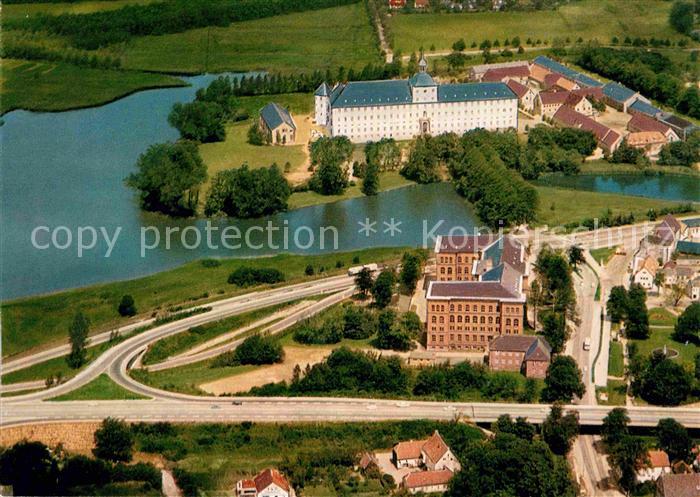 Schleswig Holstein Fliegeraufnahme mit Schloss
