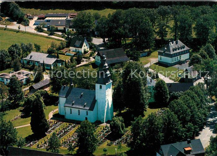 Wormbach Schmallenberg Fliegeraufnahme Pfarrkirche St. Peter und Paul