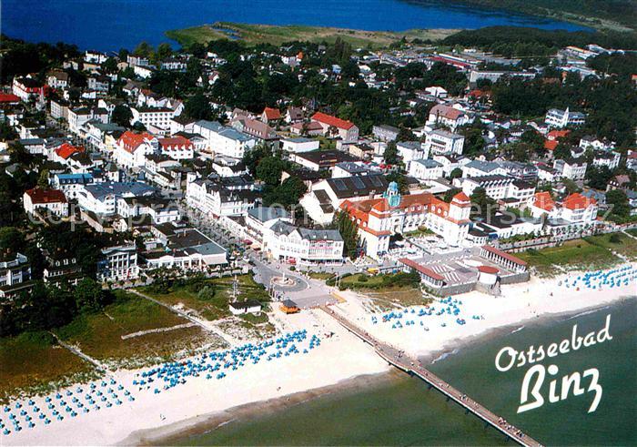 Binz Ruegen Fliegeraufnahme mit Strand Seebruecke