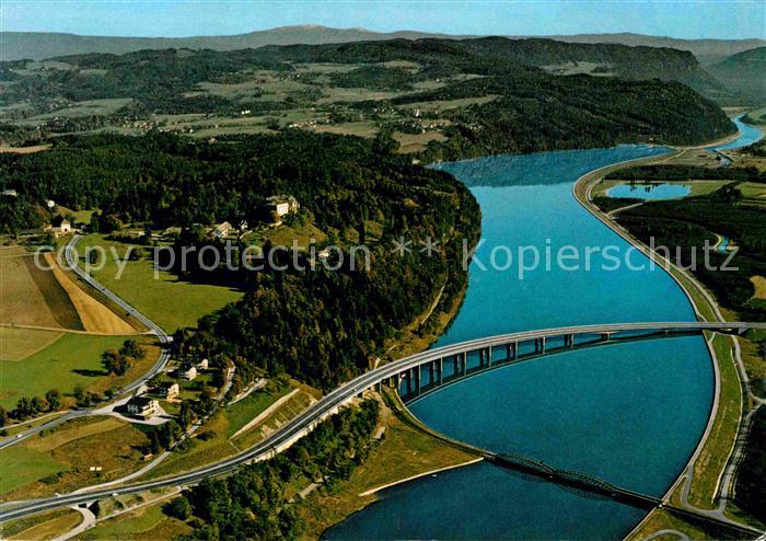 Maria Rain Kaernten Fliegeraufnahme mit Drau Draubruecke und der Hollenburg